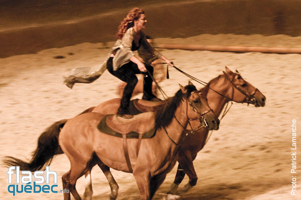 PremiÃ¨re du magnifique spectacle de Cavalia au Quartier dix-trente sous les chapiteaux - Aucune utilisation permise de cette image n'est permise sans l'autorisation Ã©crite du photographe - patrick@flashquebec.info