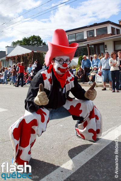 Grand defile Loto-Quebec. Festival Western de St-Tite, au Quebec, le 12 septembre 2009. Utilisation quelle qu'elle soit strictement interdite sans l'accord de l'auteur a.bedard@vif.com.