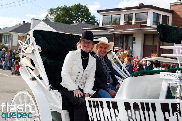 Grand defile Loto-Quebec. Festival Western de St-Tite, au Quebec, le 12 septembre 2009. Utilisation quelle qu'elle soit strictement interdite sans l'accord de l'auteur a.bedard@vif.com.