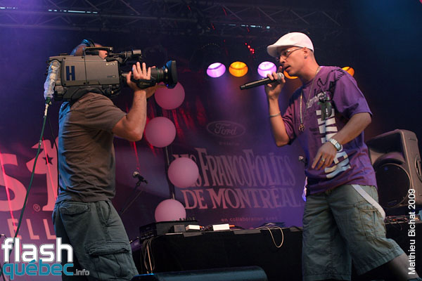 Spectacle de L'Assemblee, le 9 aout 2009, en cloture des 21emes Francofolies de Montreal. Utilisation quelle qu'elle soit strictement interdite sans l'accord de l'auteur matthieu@flashquebec.info.