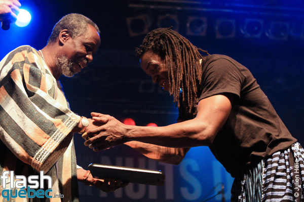 Spectacle de Aboulaye Kone & BoloKan Percussion (Cote d'Ivoire / Qc) dans le cadre du Festival International des Nuits d'Afrique de Montreal, le 26 Juillet 2009 sur la Place Emilie-Gamelin. Utilisation quelle qu'elle soit strictement interdite sans l'accord de l'auteur spiritpictures@hotmail.fr.