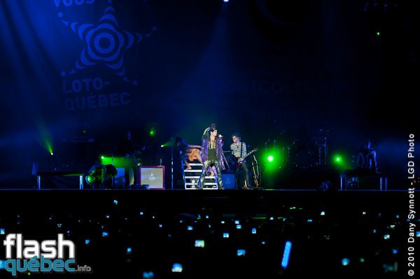 adam_lambert_inter_montgolfieres_14081031