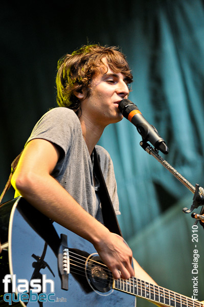 bobby_bazini_festival_ete_quebec_17081010