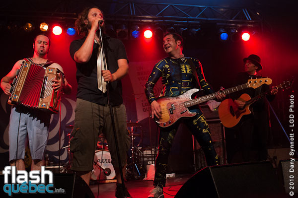 cowboys_fringants_fest_cirq_vaudreuil_11071023