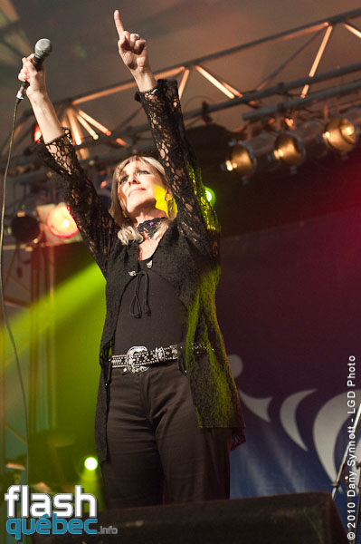 renee_martel_festival_cirque_vaudreuil_10071017