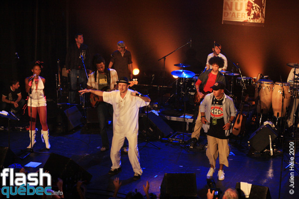 Spectacle de la formation SERGENT GARCIA dans le cadre du Festival International des Nuits d'Afrique de Montreal, le 14 Juillet 2009 au Theatre Le National.