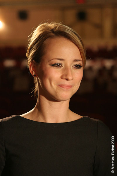 Karine Vanasse. Premiere du film POLYTECHNIQUE au Cinema Imperial de Montreal, le 2 fevrier 2009.
