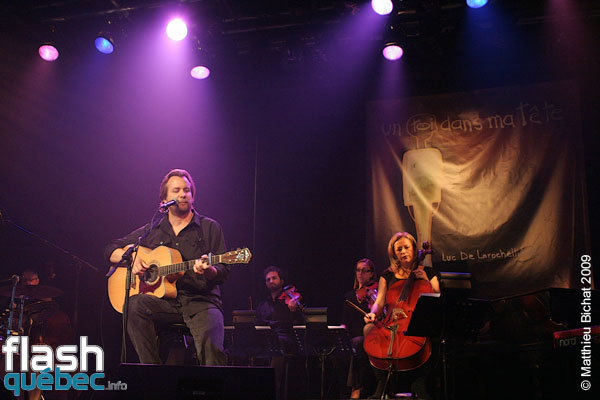 Lancement de l'Album -Un toi dans ma tete- de Luc De Larochelliere, a l'Espace Dell'Arte de Montreal, le 26 aout 2009. Utilisation quelle qu'elle soit strictement interdite sans l'accord de l'auteur matthieu@flashquebec.info.