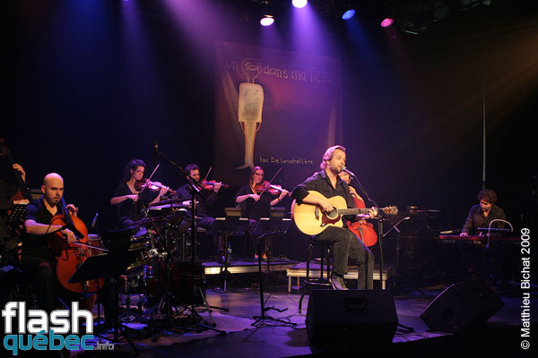 Lancement de l'Album -Un toi dans ma tete- de Luc De Larochelliere, a l'Espace Dell'Arte de Montreal, le 26 aout 2009. Utilisation quelle qu'elle soit strictement interdite sans l'accord de l'auteur matthieu@flashquebec.info.