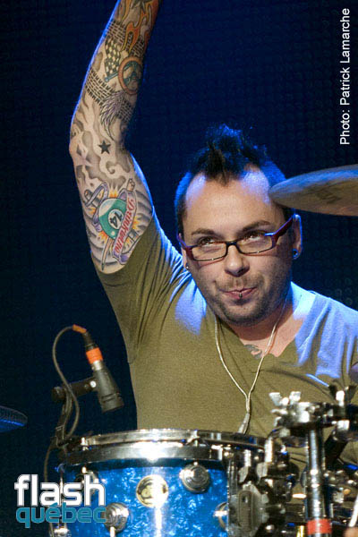 Yanick Boivin au lancement de Rock le QuÃ©bec de Boom Desjardins au Metropolis de MontrÃ©al le 7 octobre 2009. - Aucune utilisation permise sans autorisation Ã©crite de l\'auteur - patrick@flashquebec.info.
