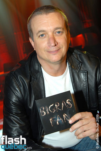 Lancement de l'album FAN de Dan Bigras, a l'Astral de Montreal, le 21 septembre 2009. Utilisation quelle qu'elle soit strictement interdite sans l'accord de l'auteur matthieu@flashquebec.info.