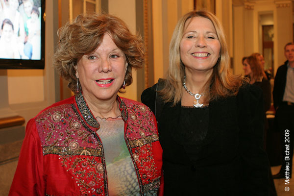 Denise Filiatrault et sa fille Daniele Lorain. Lancement du livre Biographique de Georges-Hebert Germain sur Rene Angelil, a la salle Versailles de l Hotel Windsor de Montreal, le 2 mars 2009.