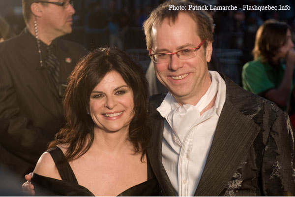 Tapis rouge du Gala Artis 2009 - Monument-National - animÃ© part Les Grandes Gueules - Aucune utilisation permise sans autorisation Ã©crite de l auteur (patrick@flashquebec.info)