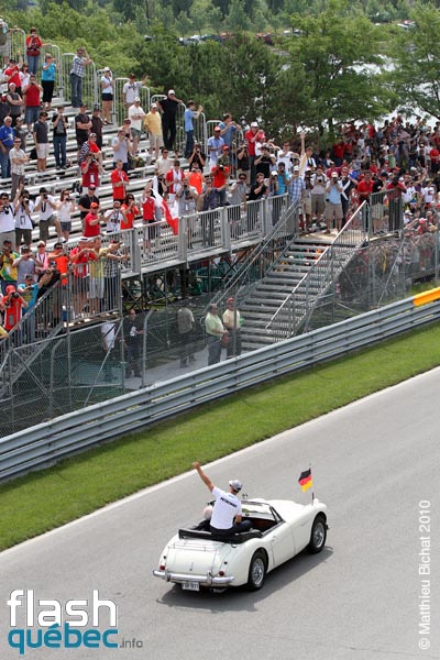 MICHAEL SCHUMACHER (Mercedes GP). Parade des Pilotes de Formule 1 du GRAND PRIX DU CANADA 2010, sur le Circuit Gilles Villeneuve de Montreal, le 13 juin 2010. Utilisation quelle qu'elle soit strictement interdite sans l'accord du photographe www.matthieubichat.com