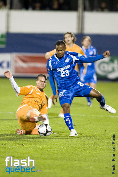 Impact (2)  VS Porto Rico (1) - demi-finale de la USL - 1 octobre 2009 - flashquebec.info - CorusSports.com
