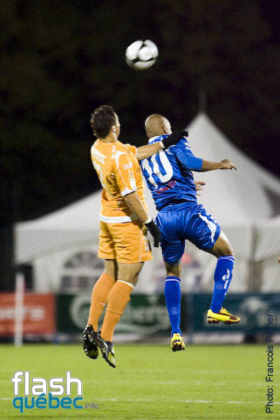 Impact (2)  VS Porto Rico (1) - demi-finale de la USL - 1 octobre 2009 - flashquebec.info - CorusSports.com