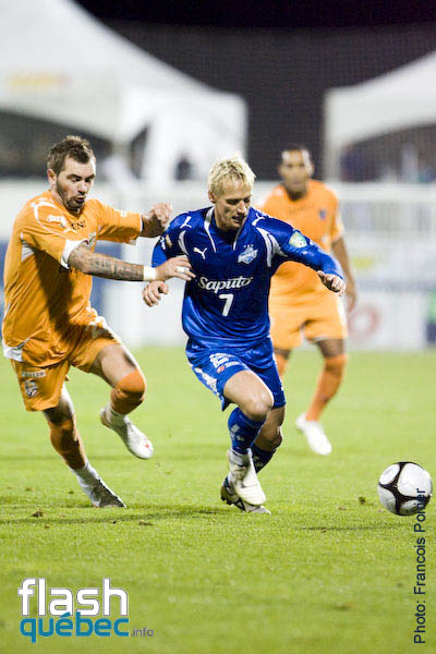 Impact (2)  VS Porto Rico (1) - demi-finale de la USL - 1 octobre 2009 - flashquebec.info - CorusSports.com