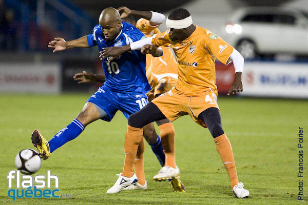 Impact (2)  VS Porto Rico (1) - demi-finale de la USL - 1 octobre 2009 - flashquebec.info - CorusSports.com