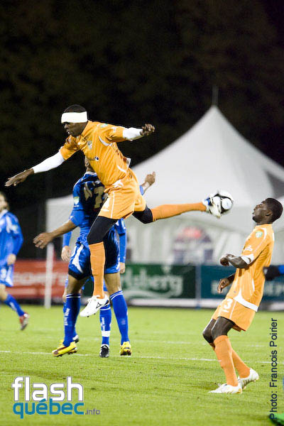 Impact (2)  VS Porto Rico (1) - demi-finale de la USL - 1 octobre 2009 - flashquebec.info - CorusSports.com