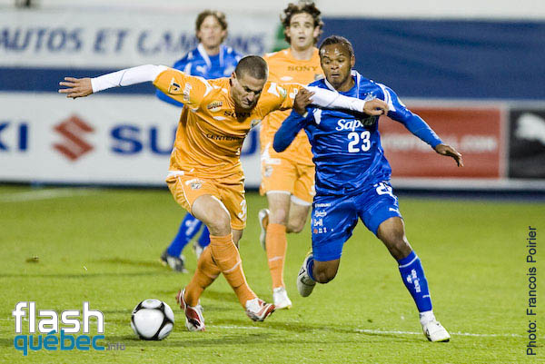 Impact (2)  VS Porto Rico (1) - demi-finale de la USL - 1 octobre 2009 - flashquebec.info - CorusSports.com