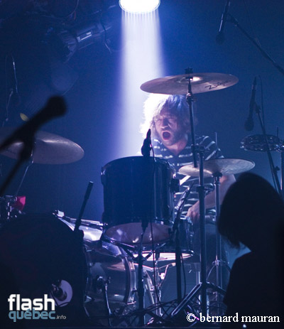ariel_spectacle_club_soda_11021110