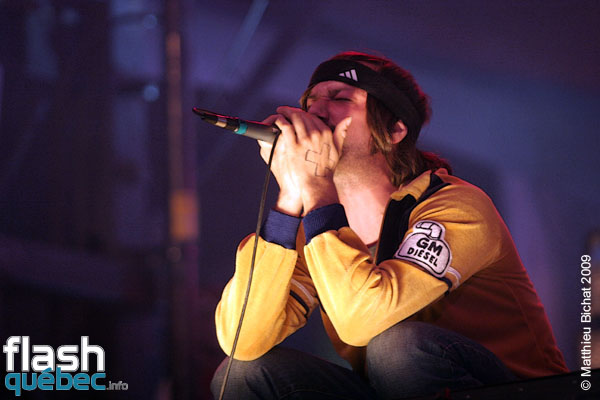 Spectacle de Seba et Poirier au Rap Party des Francos, le 9 aout 2009, lors de la cloture des 21emes Francofolies de Montreal. Utilisation quelle qu'elle soit strictement interdite sans l'accord de l'auteur matthieu@flashquebec.info.