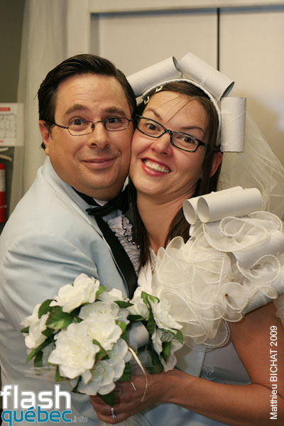 camera_cafe_du_nouveau_et_un_mariage_16060950